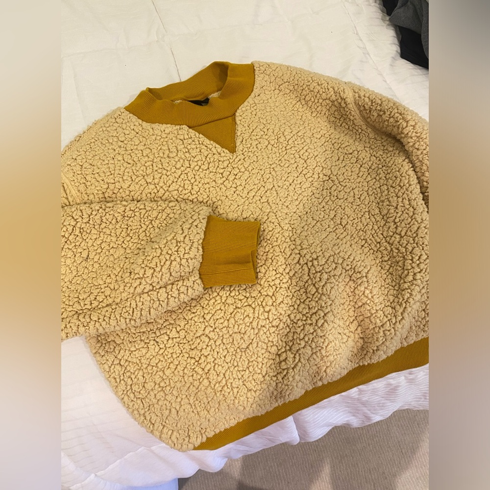 target pullover